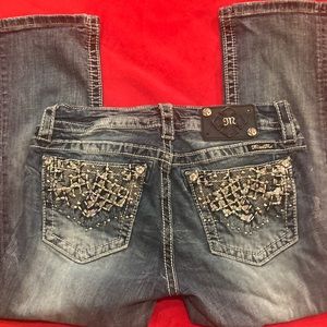 Miss Me signature cuffed capris size 29